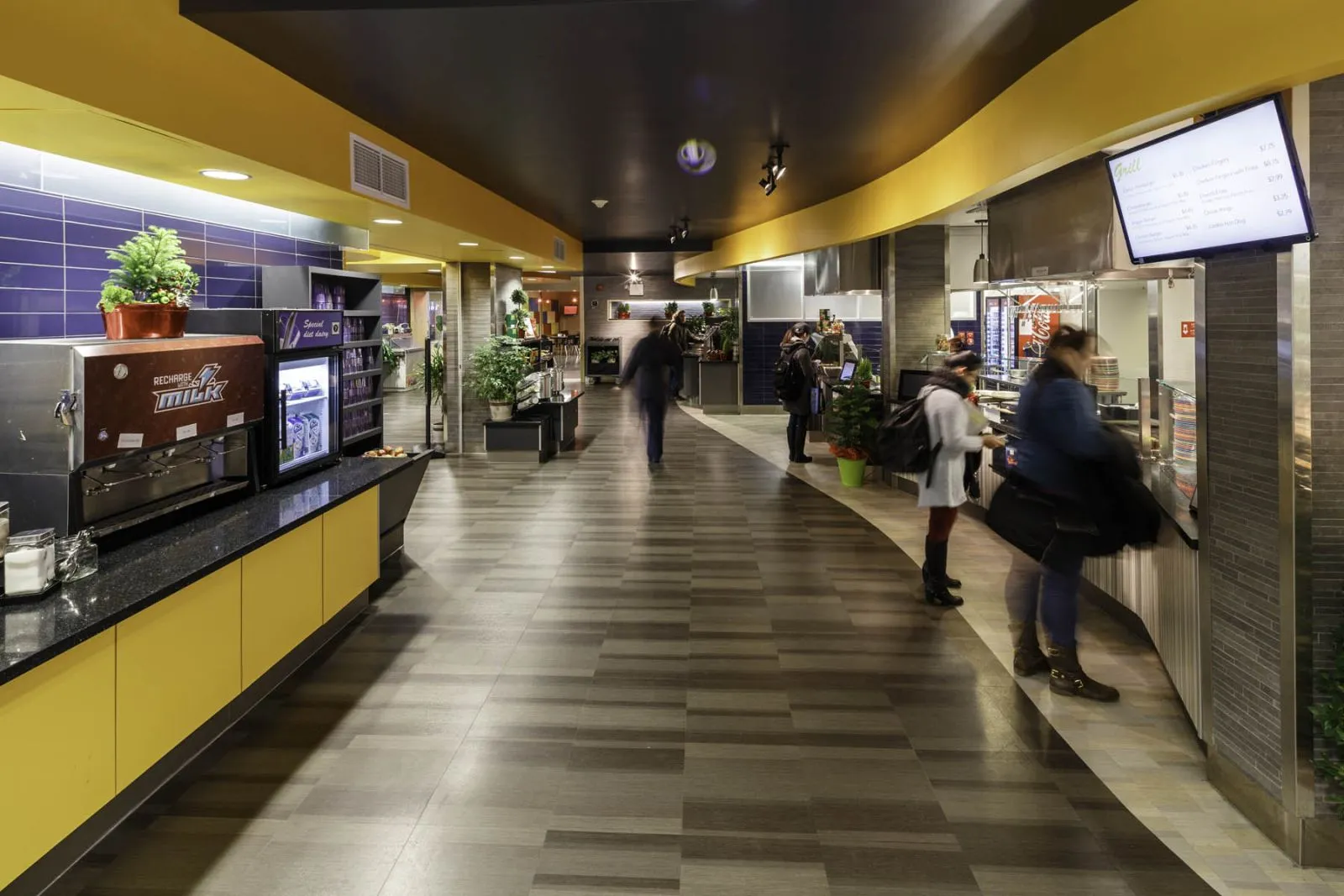 Jean Royce Hall Servery, Queen's University