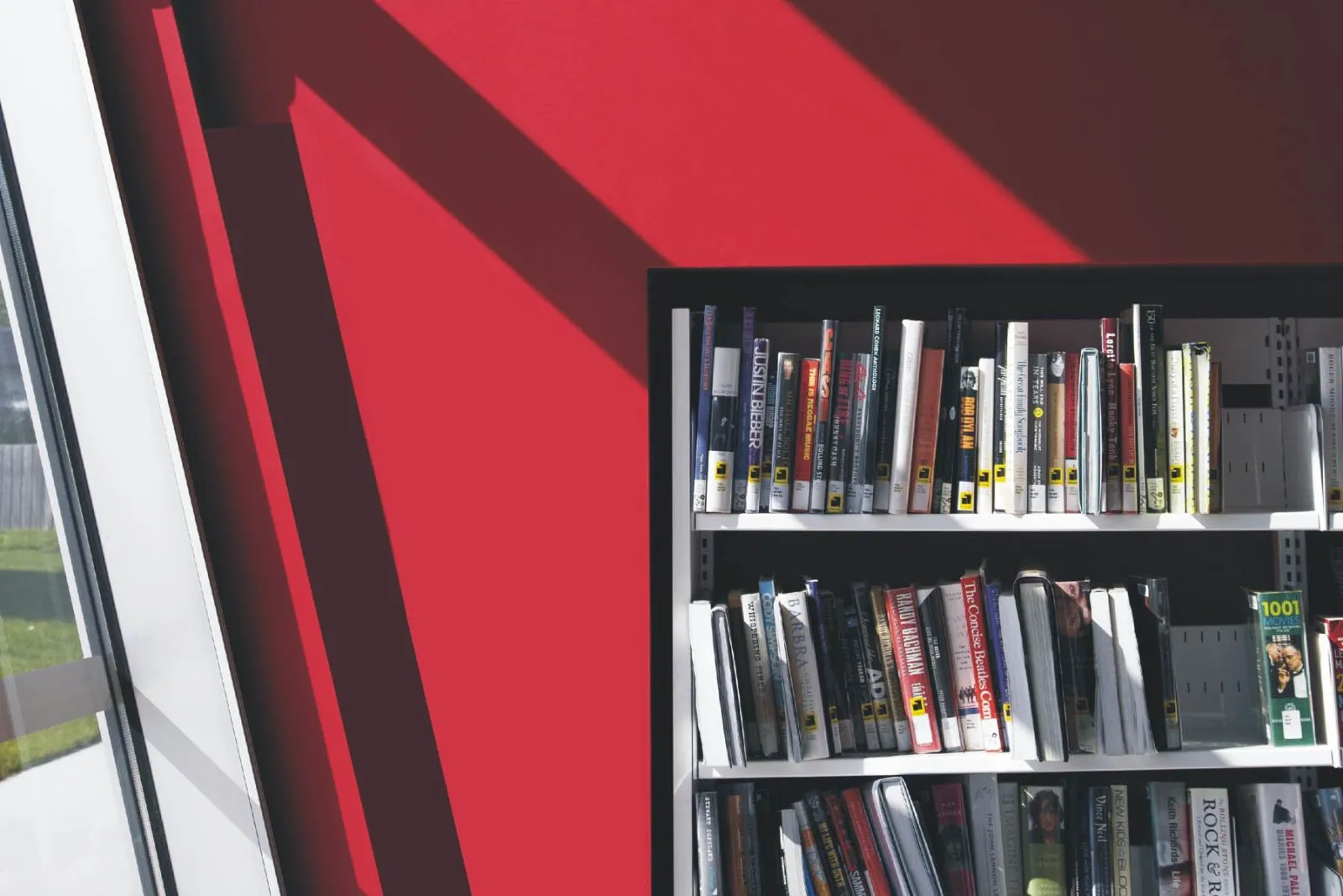 Woodlands Multi-Use Public Library